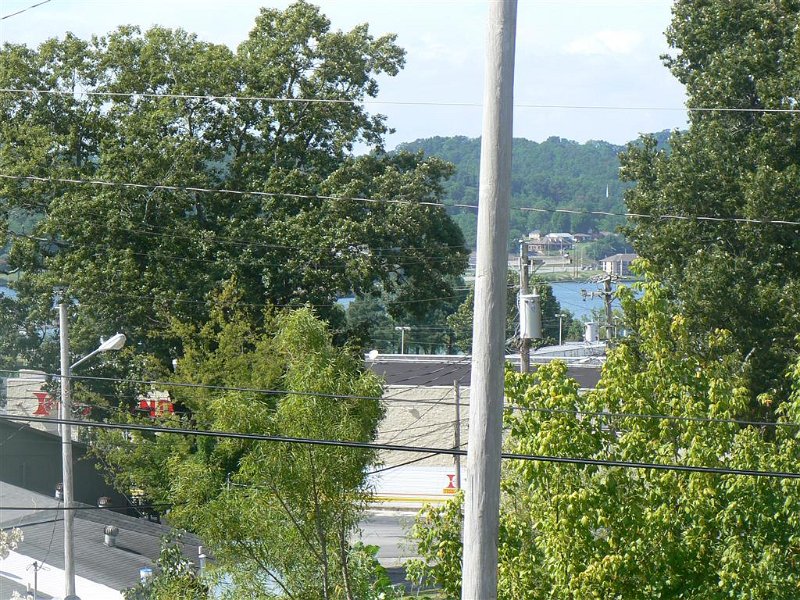 002-Outside Motel.JPG